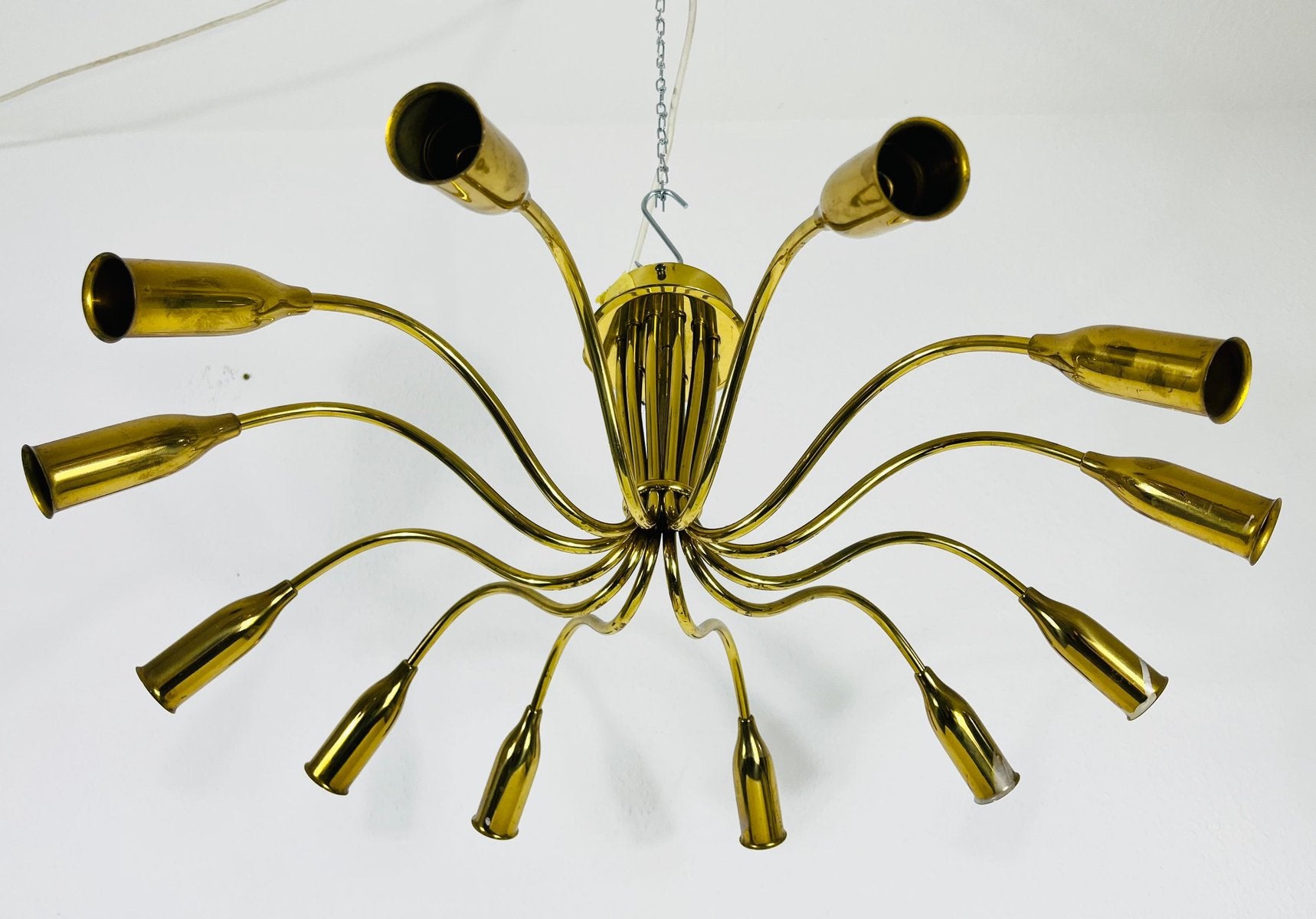 Mid-Century Italian Brass 12-Arm Sputnik Chandelier Attributed to Arredoluce, 1950s