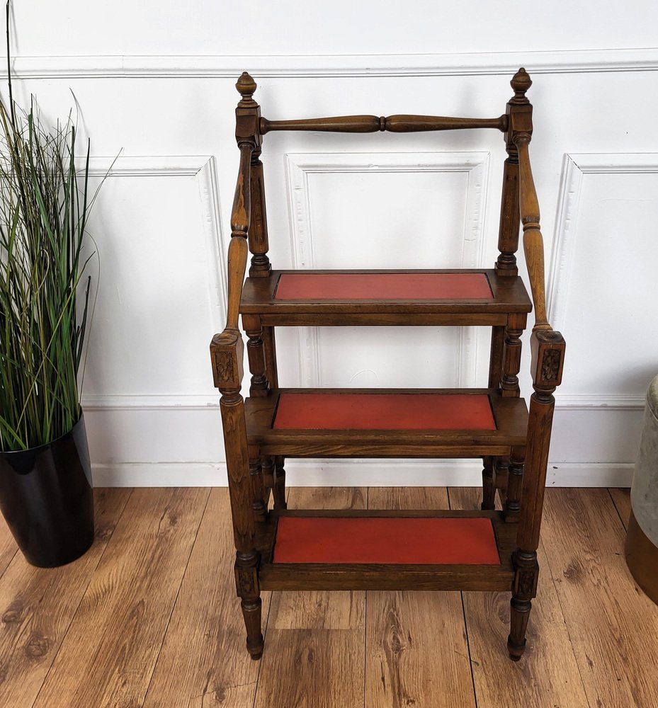 Mid-Century Italian Carved Walnut Wood and Leather 4-Step Library Ladder, 1950s