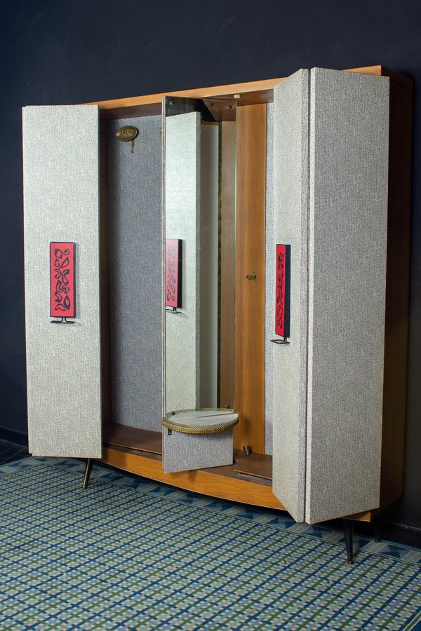 Mid-Century Italian Entrance Wardrobe with Mirror by Umberto Mascagni