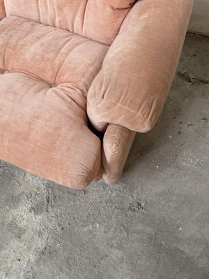 Mid-Century Italian Flamingo Pink Velvet 3-Seater Sofa by Tobia Scarpa for B&B, 1960s-DHH-707596