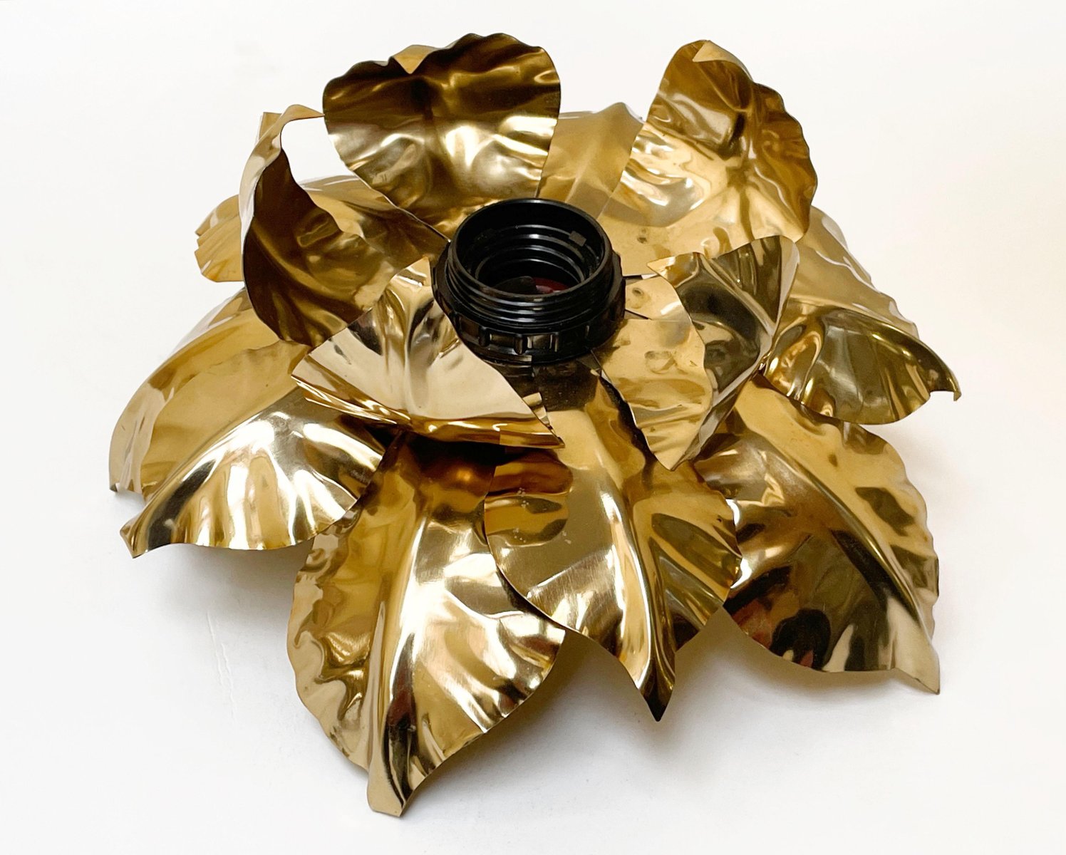 Mid-Century Italian Gilded Iron Flower Sconce from Banci Firenze, 1970s