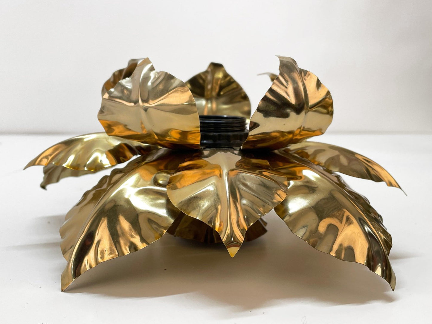 Mid-Century Italian Gilded Iron Flower Sconce from Banci Firenze, 1970s