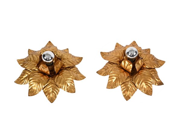 Mid-Century Italian Gilded Iron Flower Sconces, 1970s, Set of 2-JDR-1357682