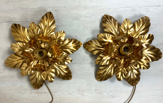 Mid-Century Italian Gilded Iron Flower Sconces from Euro Lamp Arts Firenze, 1980s, Set of 2-WZZ-1183432