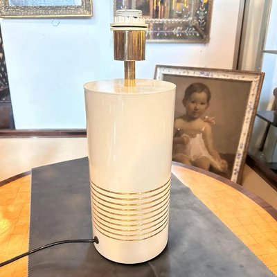 Mid-Century Italian Ivory and Gold Painted Metal Table Lamp by Tommaso Barbi, 1970s-NMK-1732213