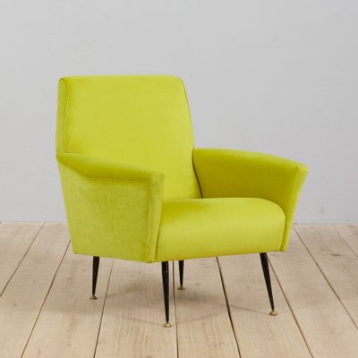 Mid-Century Italian Modern Lemongrass Green Velvet Lounge Chair, 1960s-UE-1031072