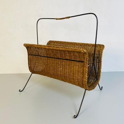 Mid-Century Italian Modern Straw Magazine Rack with Metal Structure, 1970s-GDD-1120736