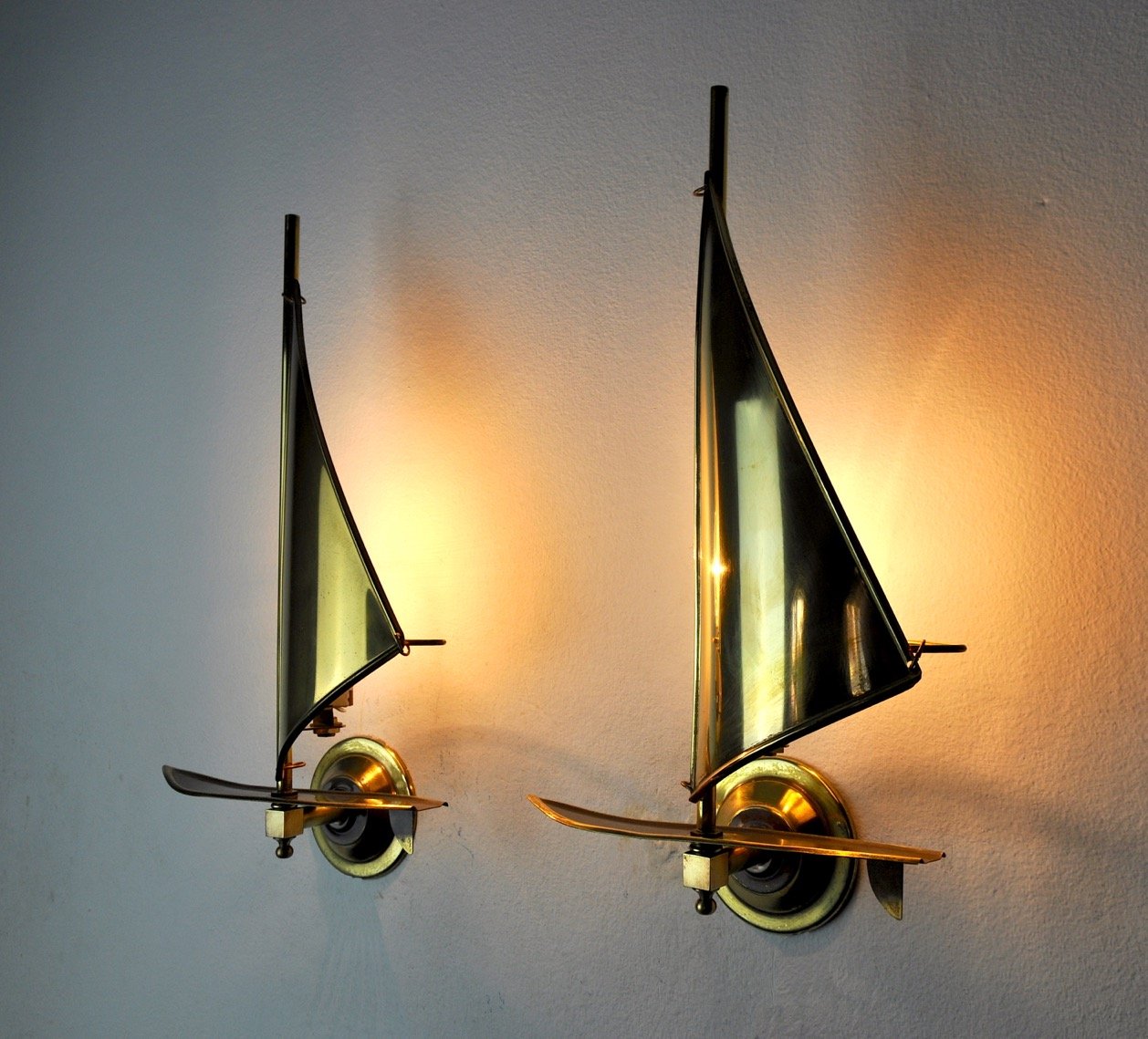 Mid-Century Italian Sailboat Sconces in Brass, 1950s, Set of 2