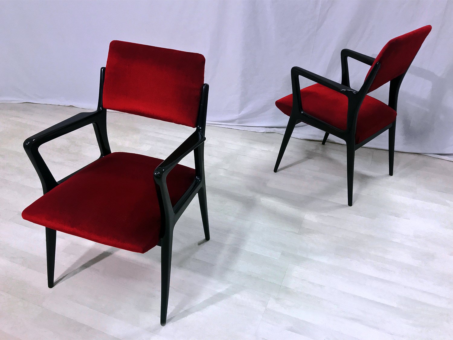 Mid-Century Italian Scarlet Red Velvet Armchairs, 1950s, Set of 2