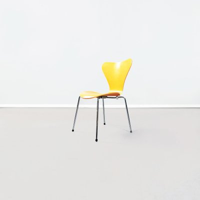 Mid-Century Italian Serie 7 Orange Chairs by Jacobsen for Fritz Hansen, 1999, Set of 6-GDD-1097048