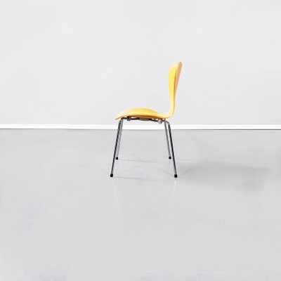 Mid-Century Italian Serie 7 Orange Chairs by Jacobsen for Fritz Hansen, 1999, Set of 6-GDD-1097048