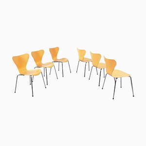 Mid-Century Italian Serie 7 Orange Chairs by Jacobsen for Fritz Hansen, 1999, Set of 6-GDD-1097048