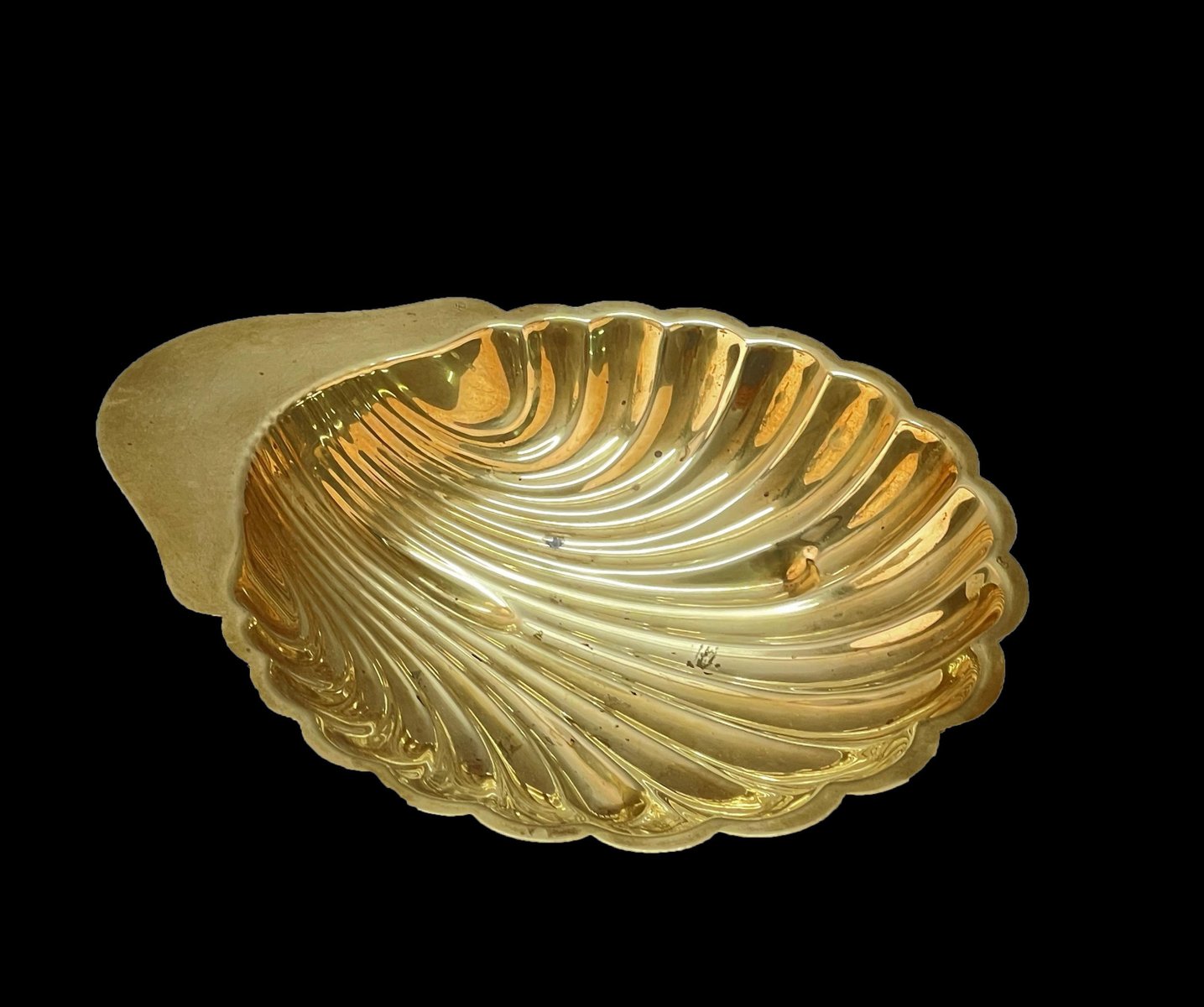 Mid-Century Italian Shell-Shaped Brass Bowl by Renzo Cassetti, 1960s