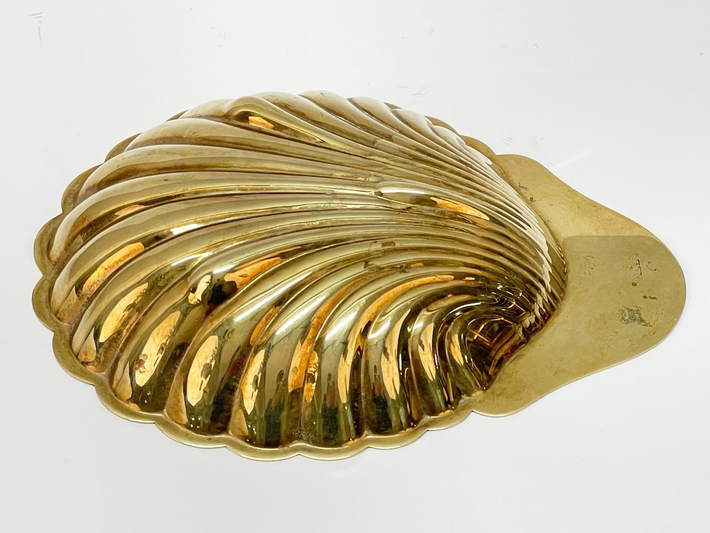 Mid-Century Italian Shell-Shaped Brass Bowl by Renzo Cassetti, 1960s