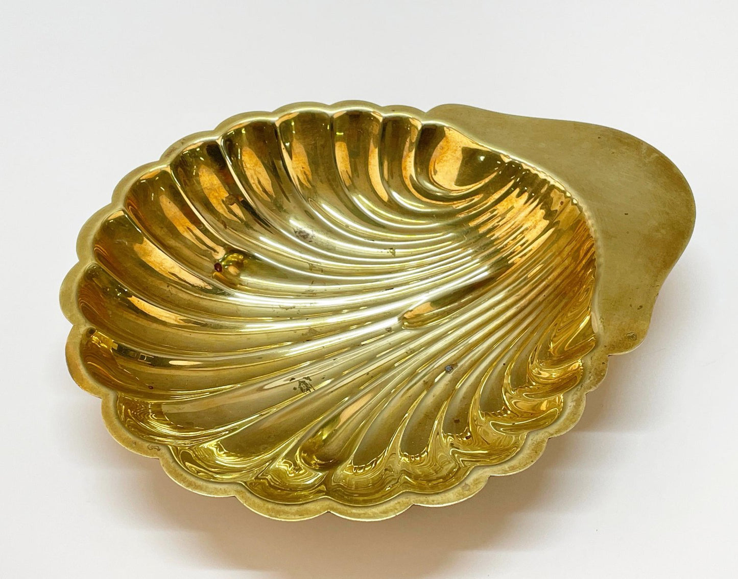 Mid-Century Italian Shell-Shaped Brass Bowl by Renzo Cassetti, 1960s