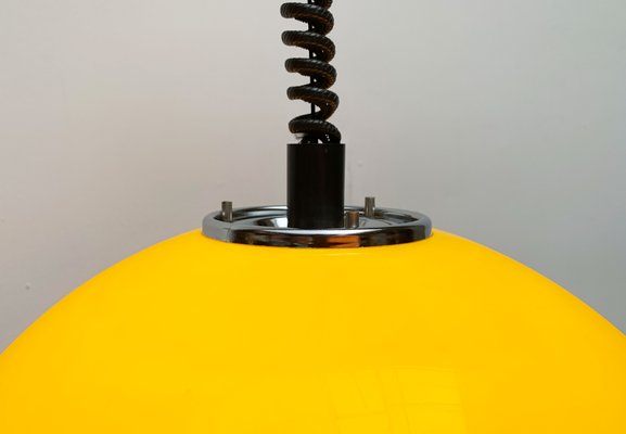 Mid-Century Italian Space Age Jolly Pendant Lamp by Luigi Massoni for Guzzini, 1960s-UAH-1437998