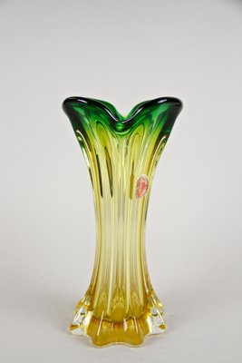 Mid-Century Italian Vase in Green Yellow Murano Glass, 1960-TQA-1322005