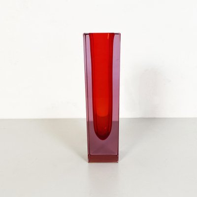 Mid-Century Italian Vase in Red Murano Glass with Internal Purple Shades, 1970s-GDD-1249719