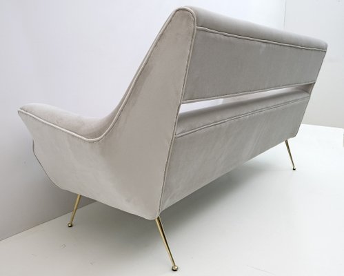 Mid-Century Italian Velvet Sofa by Gigi Radice for Minotti, 1950s-FER-1233741