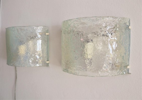 Mid-Century Italian Wall Sconces in Opalescent Murano Glass, 1970s, Set of 2-VNE-965946