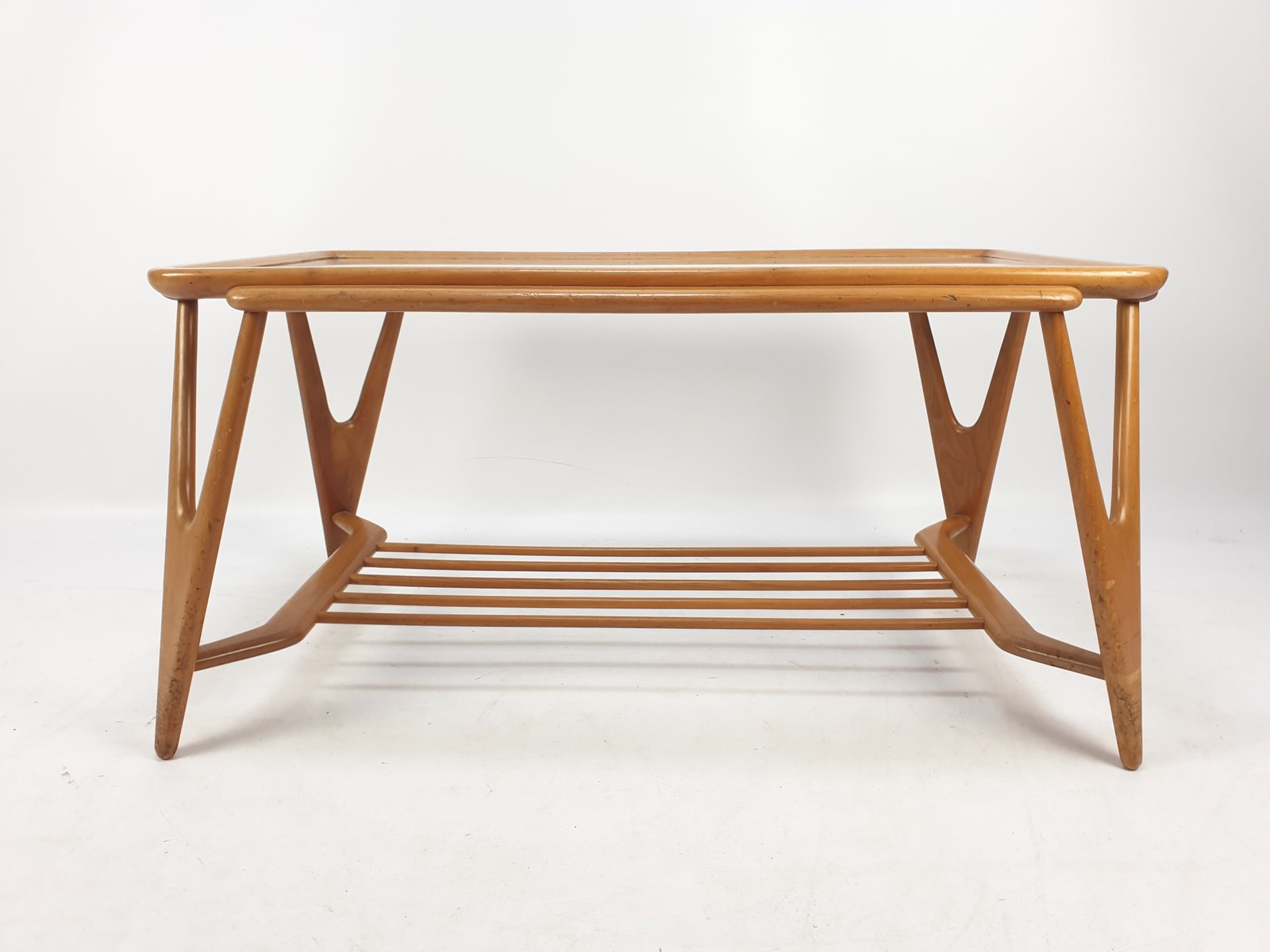 Mid-Century Italian Walnut Coffee Table in the Style of Cesare Lacca for Cassina, 1950s