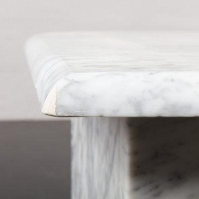 Mid-Century Italian White Marble Coffee Table, 1970s-UE-1727117