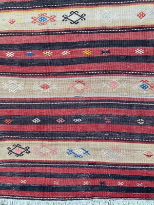 Mid-Century Kurdish Runner Kilim-YMM-1061578