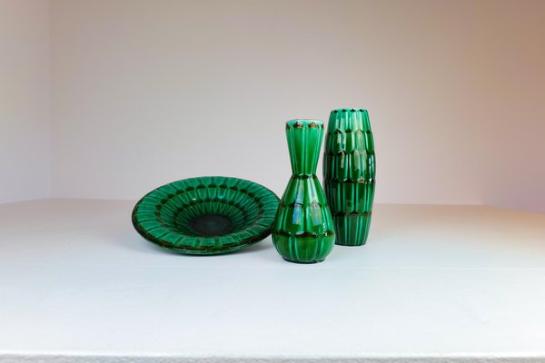 Mid-Century Large Green Ceramic Vases and Platter or Bowl from Upsala Ekeby, 1950s, Set of 3-UYK-968361