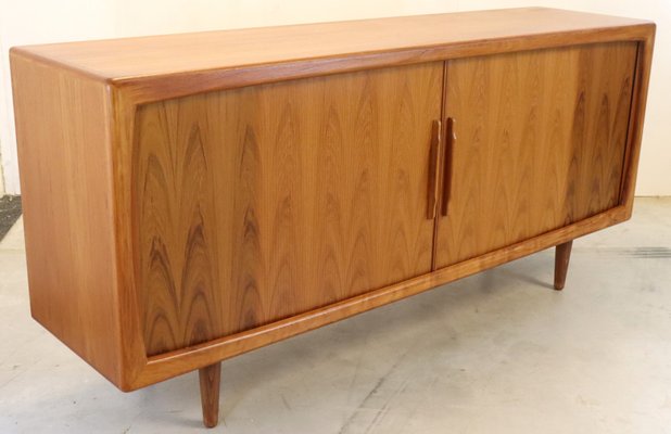 Mid-Century Lelllinge Sideboard attributed to Dyrlund-FYZ-1707010