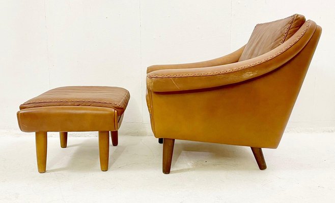 Mid-Century Matador Lounge Chair in Leather with Ottoman by Aage Christiansen, 1970-FGA-1241770