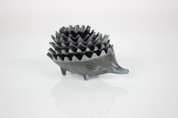 Mid-Century Metal Ashtray in the Shape of a Hedgehog, 1960s-TZ-1082038