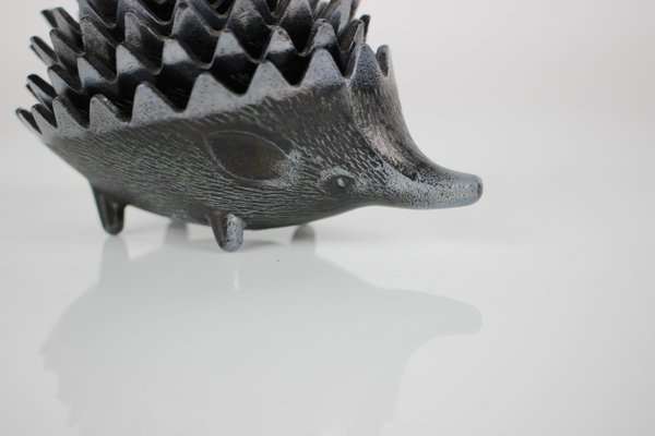 Mid-Century Metal Ashtray in the Shape of a Hedgehog, 1960s-TZ-1082038