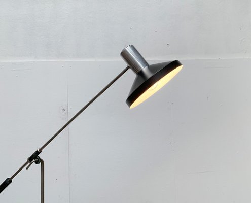 Mid-Century Minimalist Floor Lamp-UAH-977883