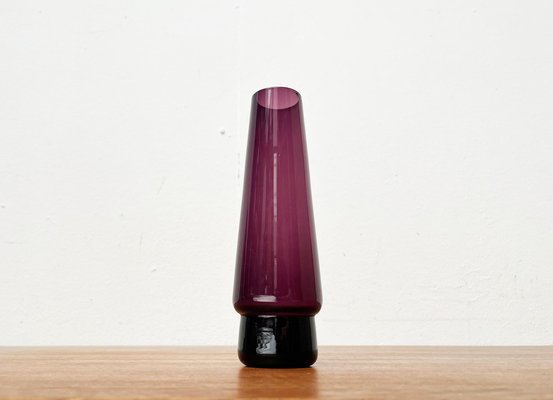 Mid-Century Minimalist Glass Vase, 1960s-UAH-1716568