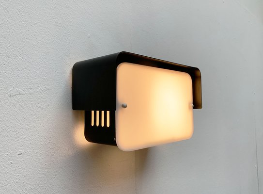 Mid-Century Minimalist Space Age Wall Lamp, 1960s-UAH-1444872