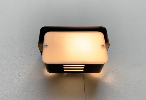 Mid-Century Minimalist Space Age Wall Lamp, 1960s-UAH-1444872