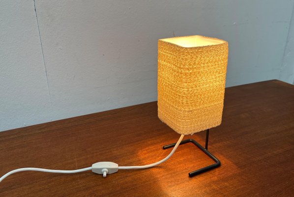 Mid-Century Minimalist Table Lamp, 1960s-UAH-2036284