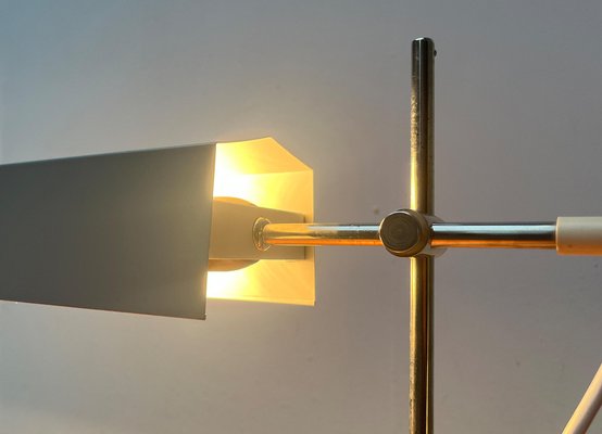 Mid-Century Minimalist Table Lamp from VEB Leuchtenbau, Lengefeld, Germany, 1960s-UAH-1754520