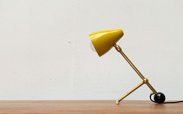 Mid-Century Minimalist Table Lamp in the style of Boris Lacroix, 1960s-UAH-1447335