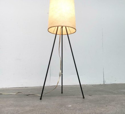 Mid-Century Minimalist Tripod Cocoon Floor Lamp, 1960s-UAH-1726199