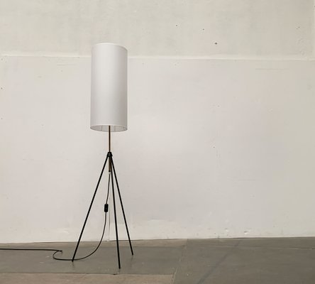 Mid-Century Minimalist Tripod Floor Lamp, 1960s-UAH-1430918