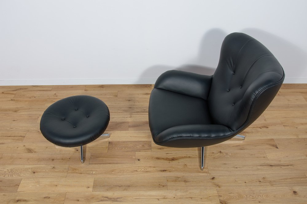 Mid-Century ML 214 Lounge Chair with Ottoman by Illum Wikkelsø for Mikael Laursen, 1960s, Set of 2