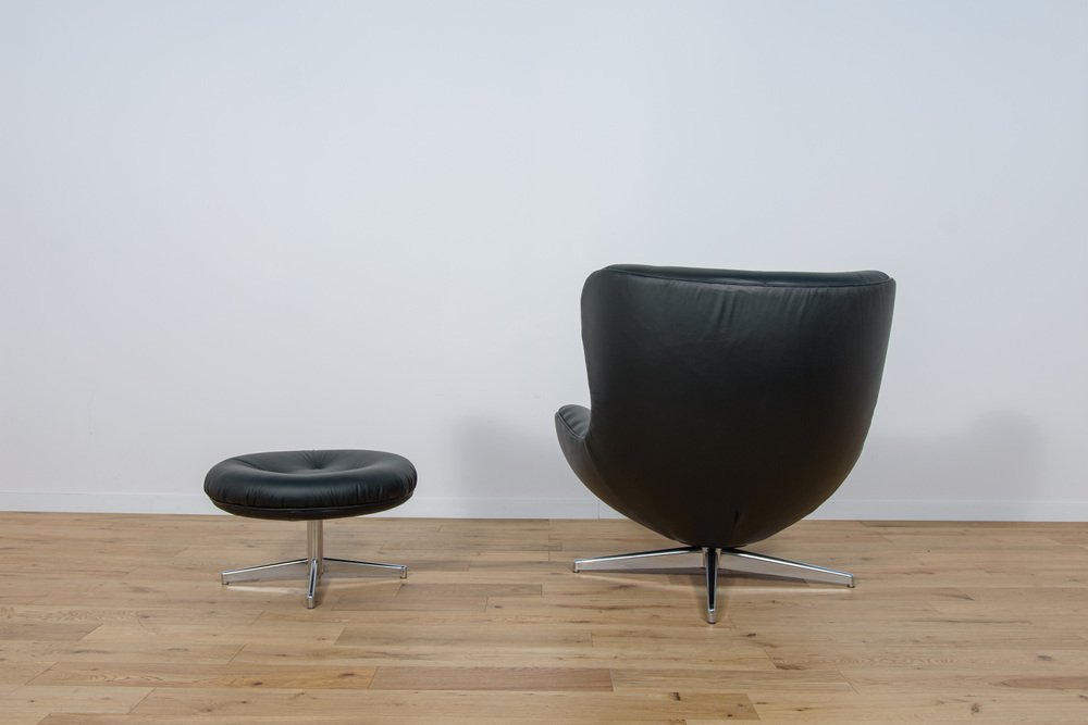 Mid-Century ML 214 Lounge Chair with Ottoman by Illum Wikkelsø for Mikael Laursen, 1960s, Set of 2