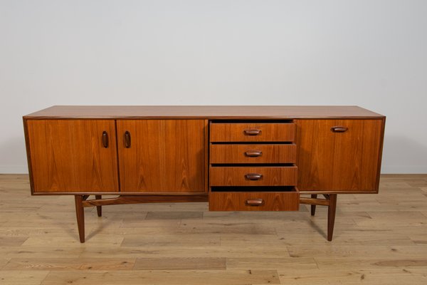 Mid-Century Model 4058 Sideboard by Victor Wilkins for G-Plan, 1960s-NIT-2034629