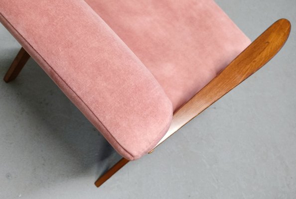 Mid-Century Model B 310 Var Easy Chair in Coral Velvet, 1960s-MTQ-1780536