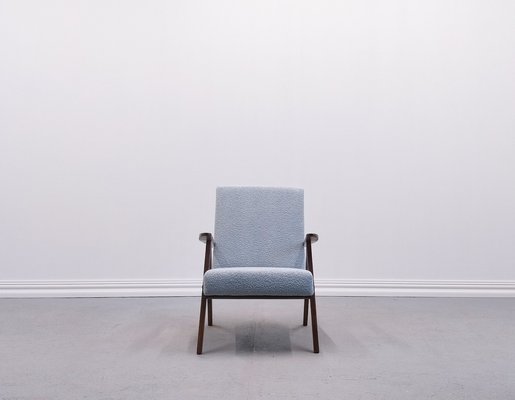 Mid-Century Model B 310 VAR Easy Chair in Light Blue Bouclé, 1960s-MTQ-1822982