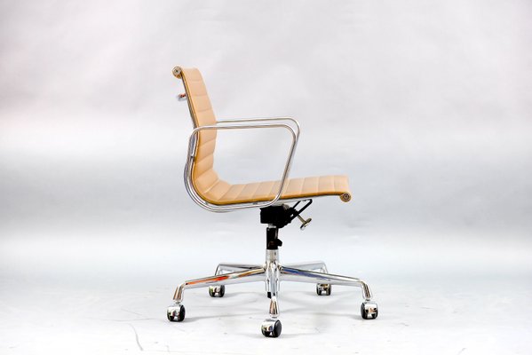 Mid-Century Model EA 117 Swivel Chair by Charles & Ray Eames for Vitra-CIP-782906