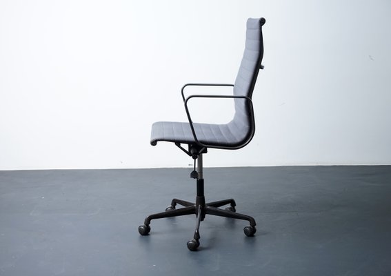 Mid-Century Model EA 119 Brown & Grey Swivel Chair by Charles & Ray Eames for Vitra-CIP-1225763