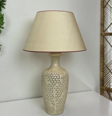 Mid-Century Modern Chinese Reticulated Porcelain Table Lamp, 1960s-WZZ-1397239