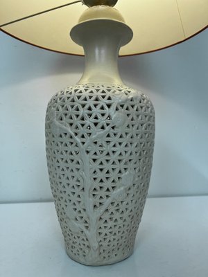 Mid-Century Modern Chinese Reticulated Porcelain Table Lamp, 1960s-WZZ-1397239